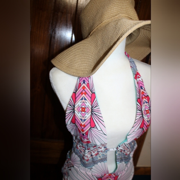 Sexy reversible deep Plunge one piece swimsuit - Picture 5 of 11